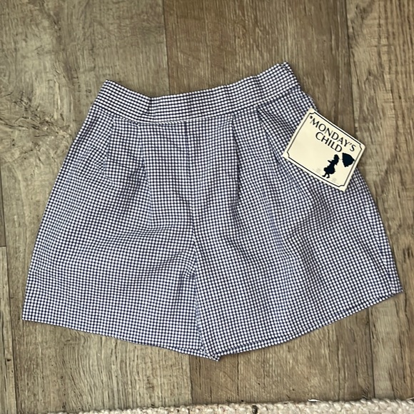 NWT Monday’s Child Gingham Blue and White Shorts Size 3 - Picture 1 of 9